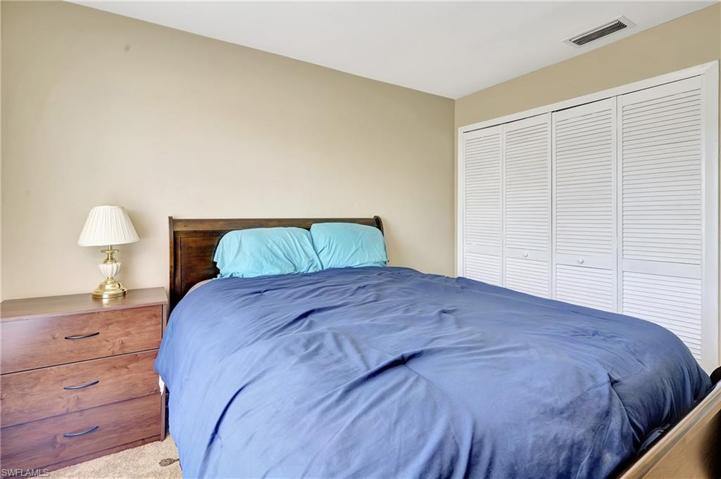 3830 SE 12th PL, CAPE CORAL FL 33904