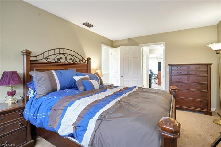 3830 SE 12th PL, CAPE CORAL FL 33904