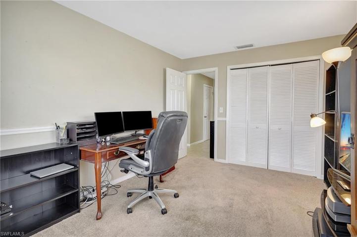 3830 SE 12th PL, CAPE CORAL FL 33904