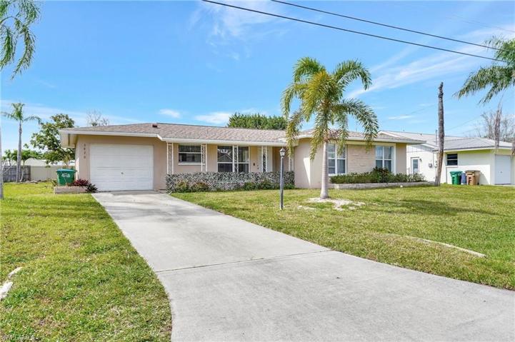 3830 SE 12th PL, CAPE CORAL FL 33904