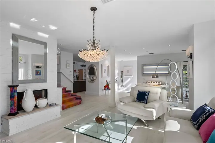 5700 Waxmyrtle Way, Naples, Florida 34109