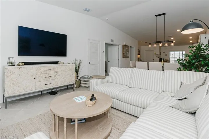 5433 Double Eagle Cir 2928, Ave Maria, Florida 34142