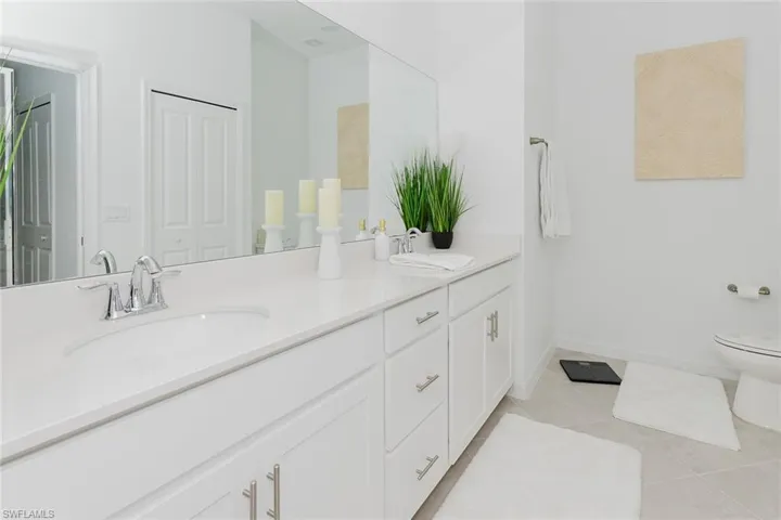 5433 Double Eagle Cir 2928, Ave Maria, Florida 34142