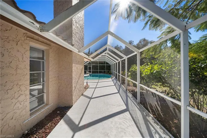 Extra outdoor space and access to a full secondary bathroom.