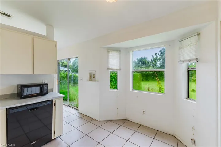 2139 28th St, Cape Coral, Florida 33909