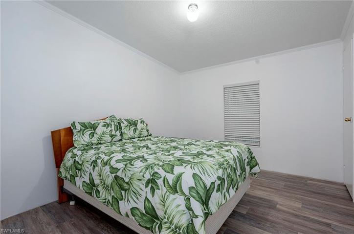 Quest bedroom
