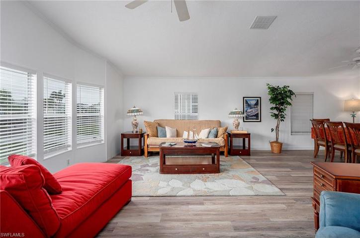 Great Room, lots of room for entertaining
