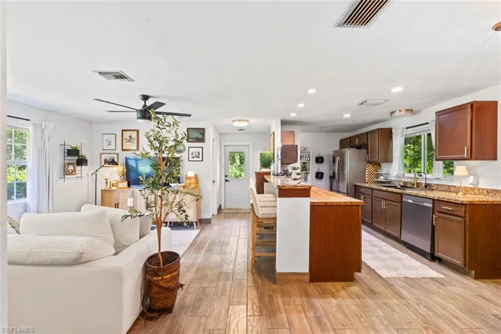 5091 Muddy Ln, Fort Myers, Florida 33905