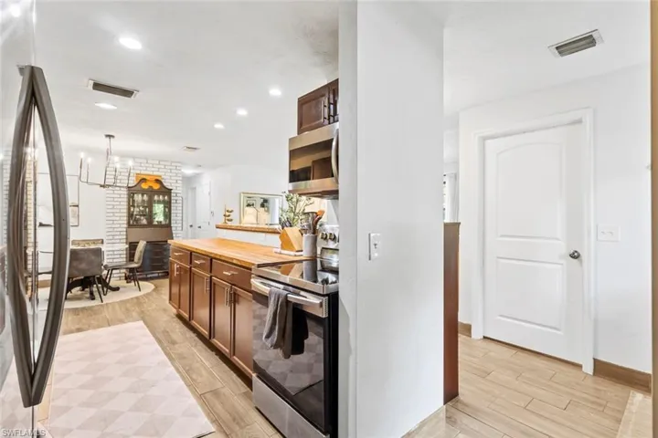5091 Muddy Ln, Fort Myers, Florida 33905