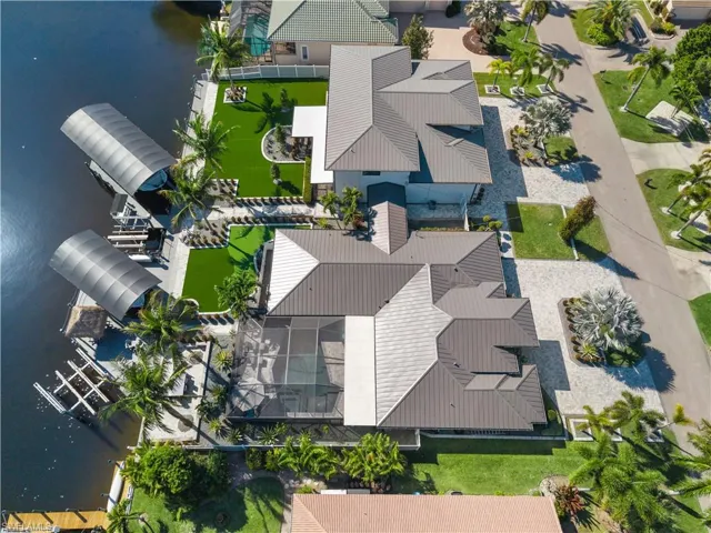 Drone / aerial view of a large body of water