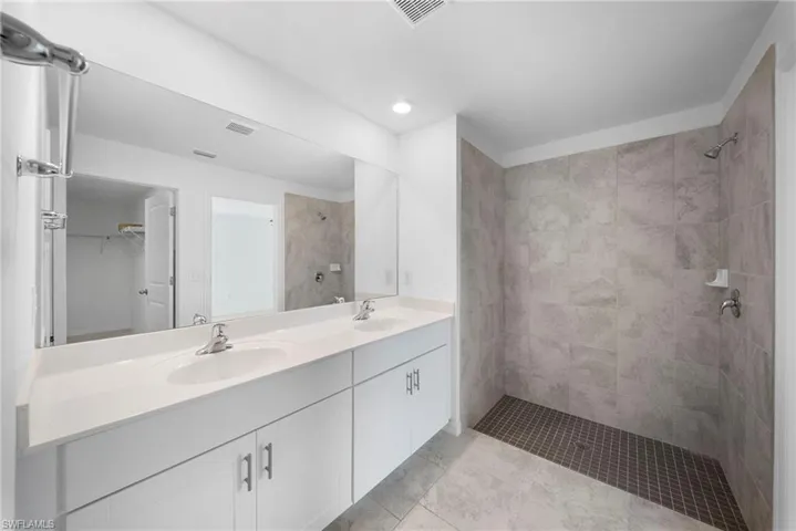 4216 Villa Rapallo Way, North Fort Myers, Florida 33917