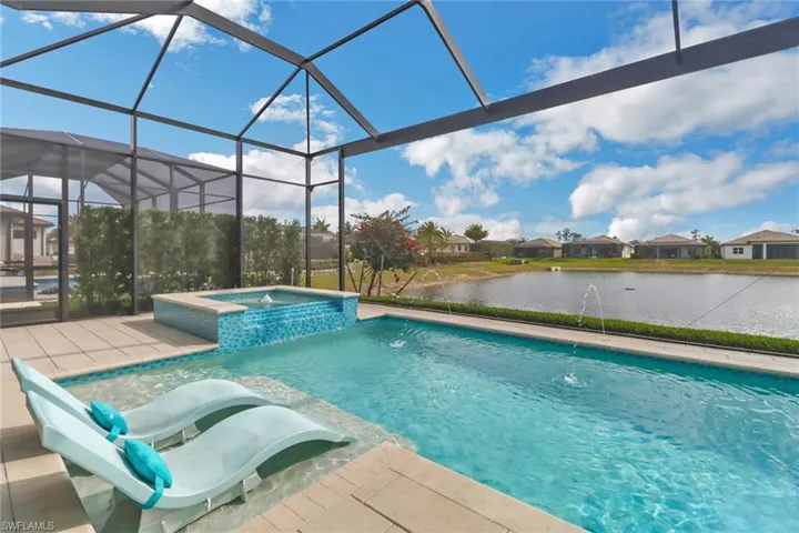 3753  Sapphire Cove  CIR, Naples, FL 34114
