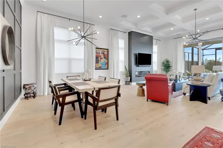 3753  Sapphire Cove  CIR, Naples, FL 34114