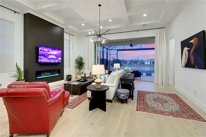3753  Sapphire Cove  CIR, Naples, FL 34114