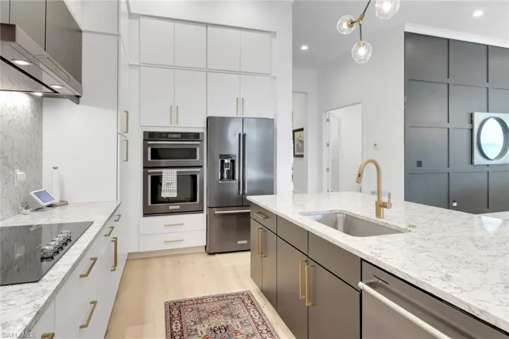 3753  Sapphire Cove  CIR, Naples, FL 34114