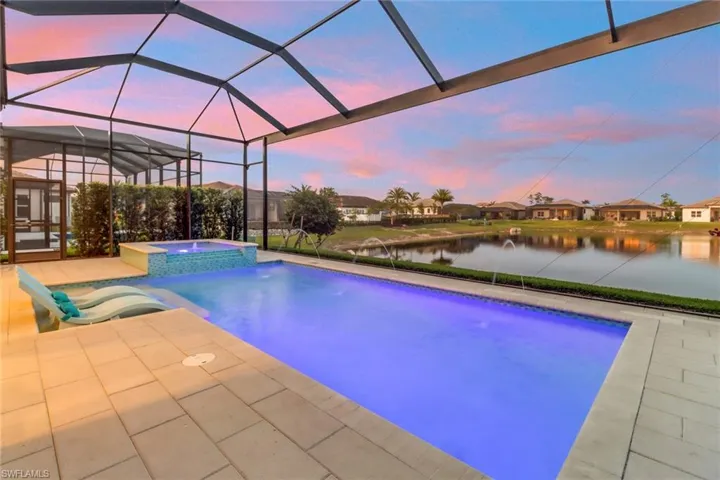 3753  Sapphire Cove  CIR, Naples, FL 34114