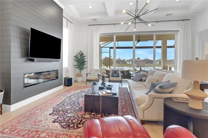 3753  Sapphire Cove  CIR, Naples, FL 34114