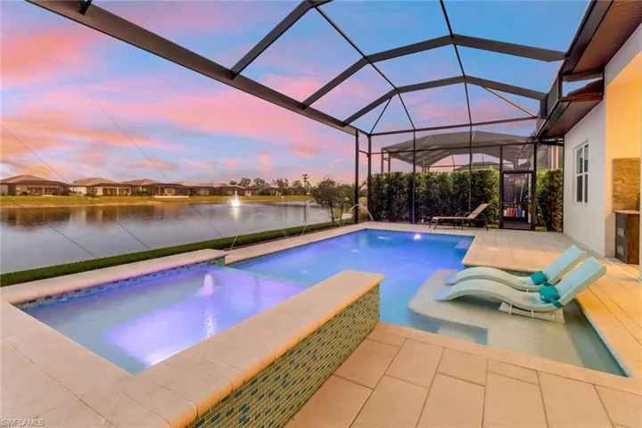 3753  Sapphire Cove  CIR, Naples, FL 34114