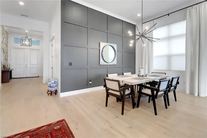 3753  Sapphire Cove  CIR, Naples, FL 34114