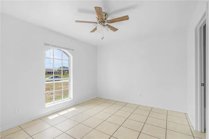 2616 Nw 9th Ter, Cape Coral, Florida 33993