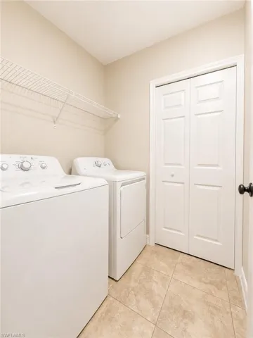 4109 Sw 8th Pl 201, Cape Coral, Florida 33914