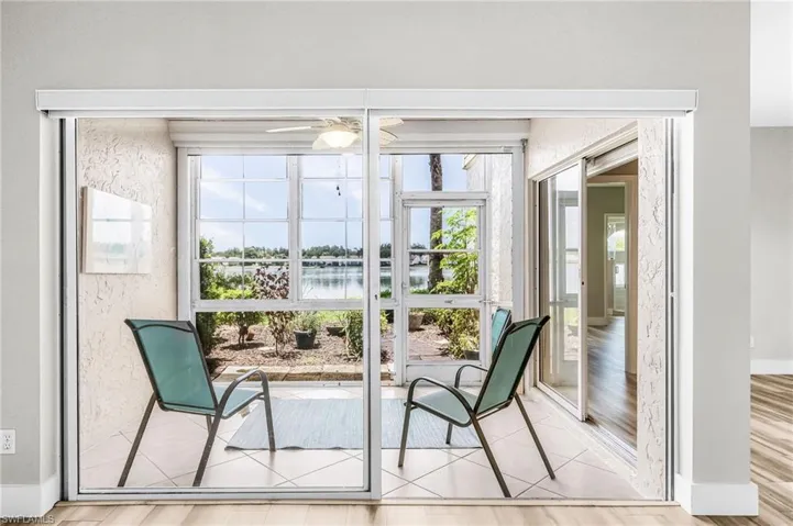 2671 Citrus Lake Dr 104, Naples, Florida 34109