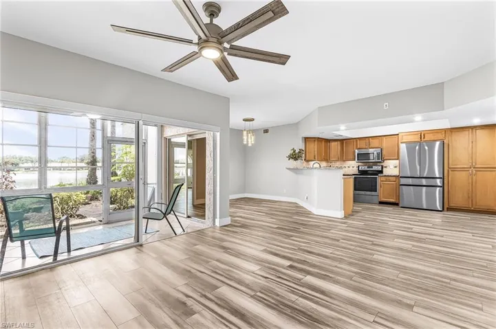 2671 Citrus Lake Dr 104, Naples, Florida 34109