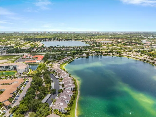 2671 Citrus Lake Dr 104, Naples, Florida 34109