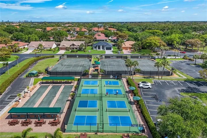 Pickleball Courts