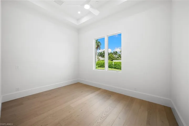 623 Park Shore Dr, Naples, Florida 34103