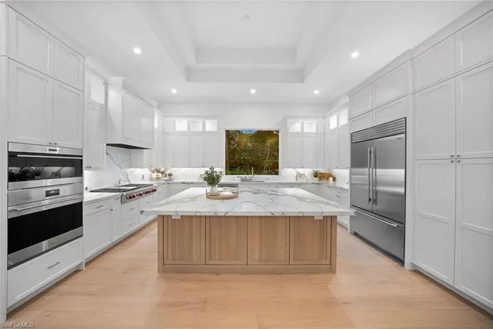 623 Park Shore Dr, Naples, Florida 34103