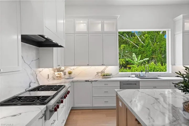 623 Park Shore Dr, Naples, Florida 34103