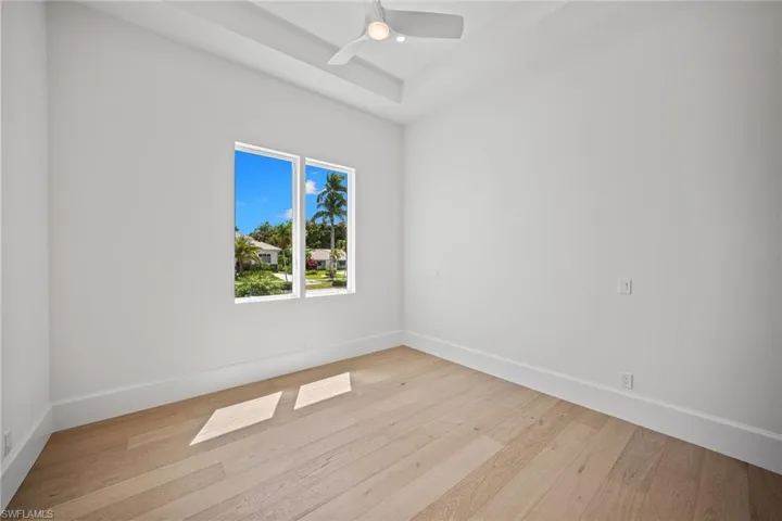 623 Park Shore Dr, Naples, Florida 34103