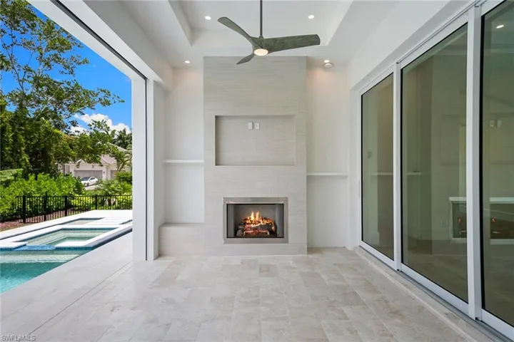 623 Park Shore Dr, Naples, Florida 34103