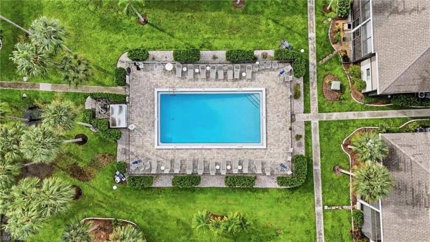 Community pool