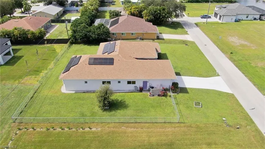 30 Sw 15th Ter, Cape Coral, Florida 33991