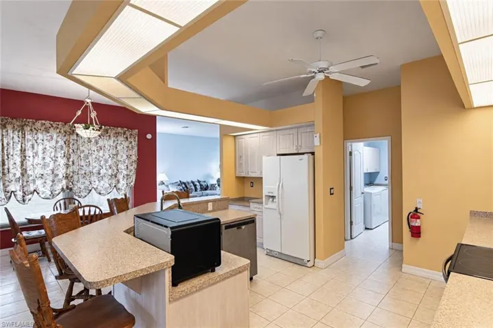 30 Sw 15th Ter, Cape Coral, Florida 33991