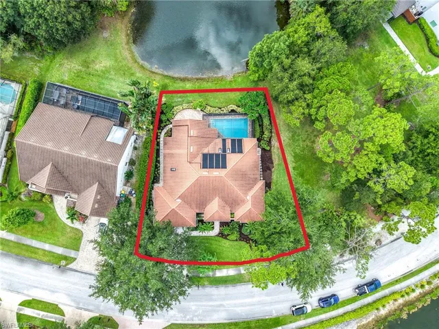 Property Lines - Pie shaped lot