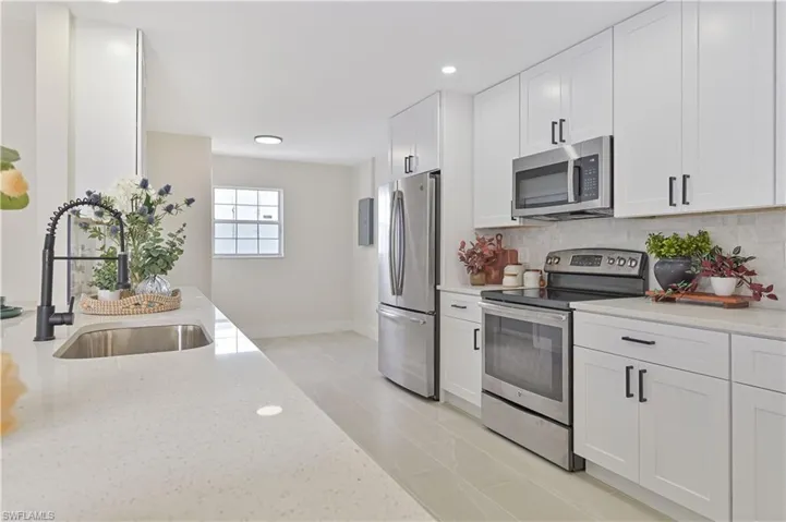 1400 Alwynne Dr, Lehigh Acres Fl 33936