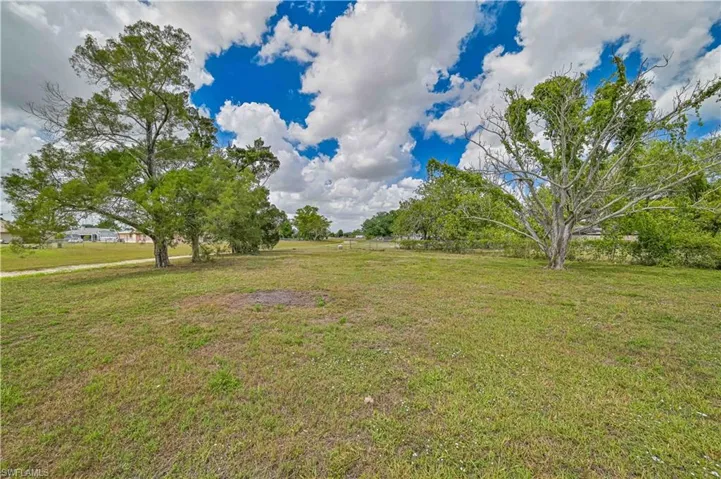 1400 Alwynne Dr, Lehigh Acres Fl 33936