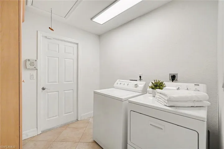 12001 Sw Kingsway Cir, Lake Suzy, Florida 34269
