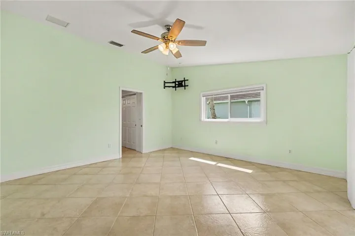 12001 Sw Kingsway Cir, Lake Suzy, Florida 34269
