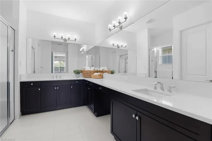 12445 Dahlia Ct, Naples, Florida 34120