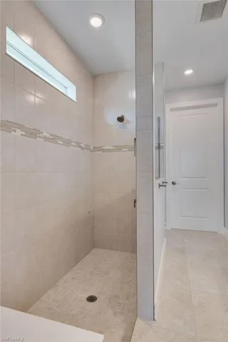 Walk in shower