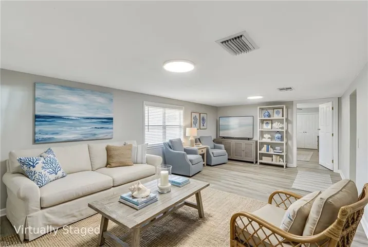 Virtually Staged Livingroom