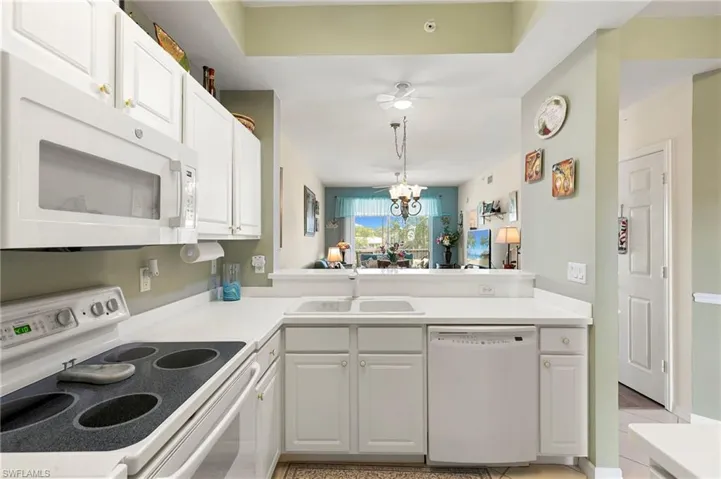 3935 Loblolly Bay Dr 303, Naples, Florida 34114