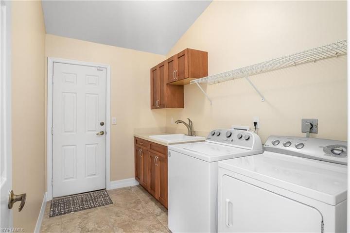 22699  Fountain Lakes  BLVD, Estero, FL 33928