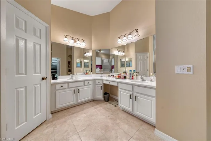 2184 Rusty Fig Ct, Naples Fl 34120
