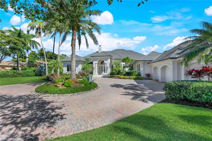 Welcome home to 26108 Fawnwood Court.