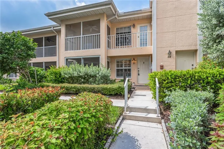5633  Turtle Bay  DR, Naples, FL 34108